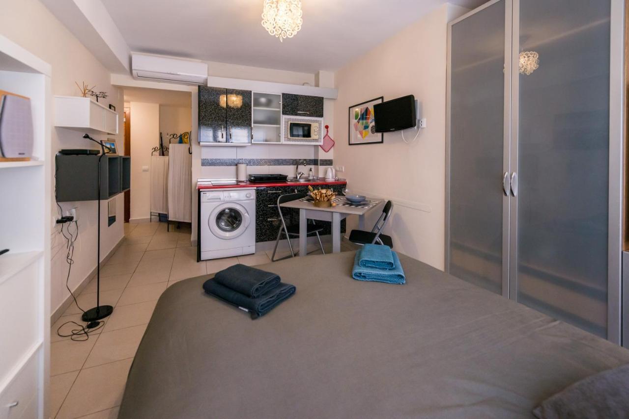 La Casita Malagueta Leilighet Málaga Eksteriør bilde